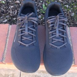 altra escalante 4 black 12.5