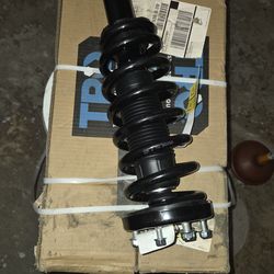 2 2004-08 Acura TL Front Struts & Spring Assembly TRQ SCA57737