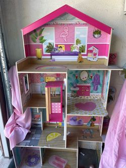 Barbie house