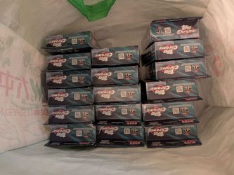 17x 2025 Topps Chrome football NFL hanger boxes