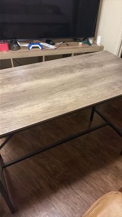 Bar Table