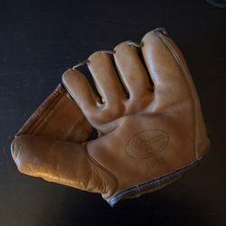 1950s era JC Higgins Baseball Glove Roberto Clemente