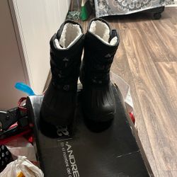 Snow boots for girls, size 31, new