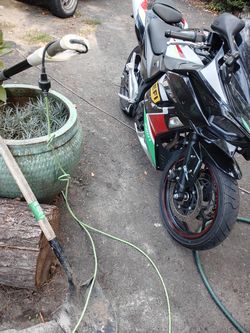 EFI 250