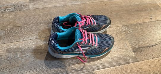 Sketcher Men (size 9)