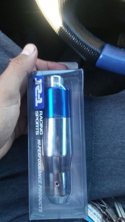 Universal automatic shift knob