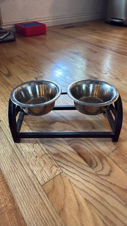 Small pet bowls