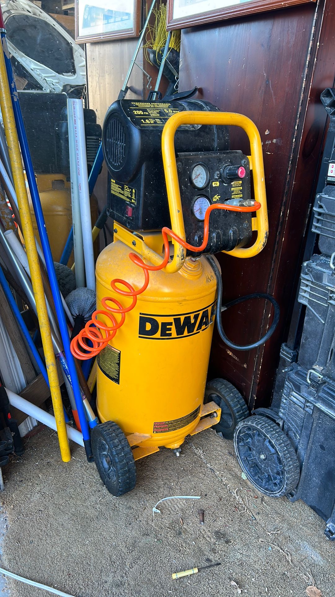 Dewault Compressor