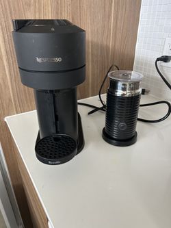 Nespresso Vertuo Next With Frother And Pod Holder