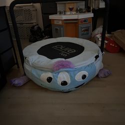 Trampoline For Kids!! Nonsmoking Home