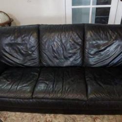 Black Natuzzi Leather set