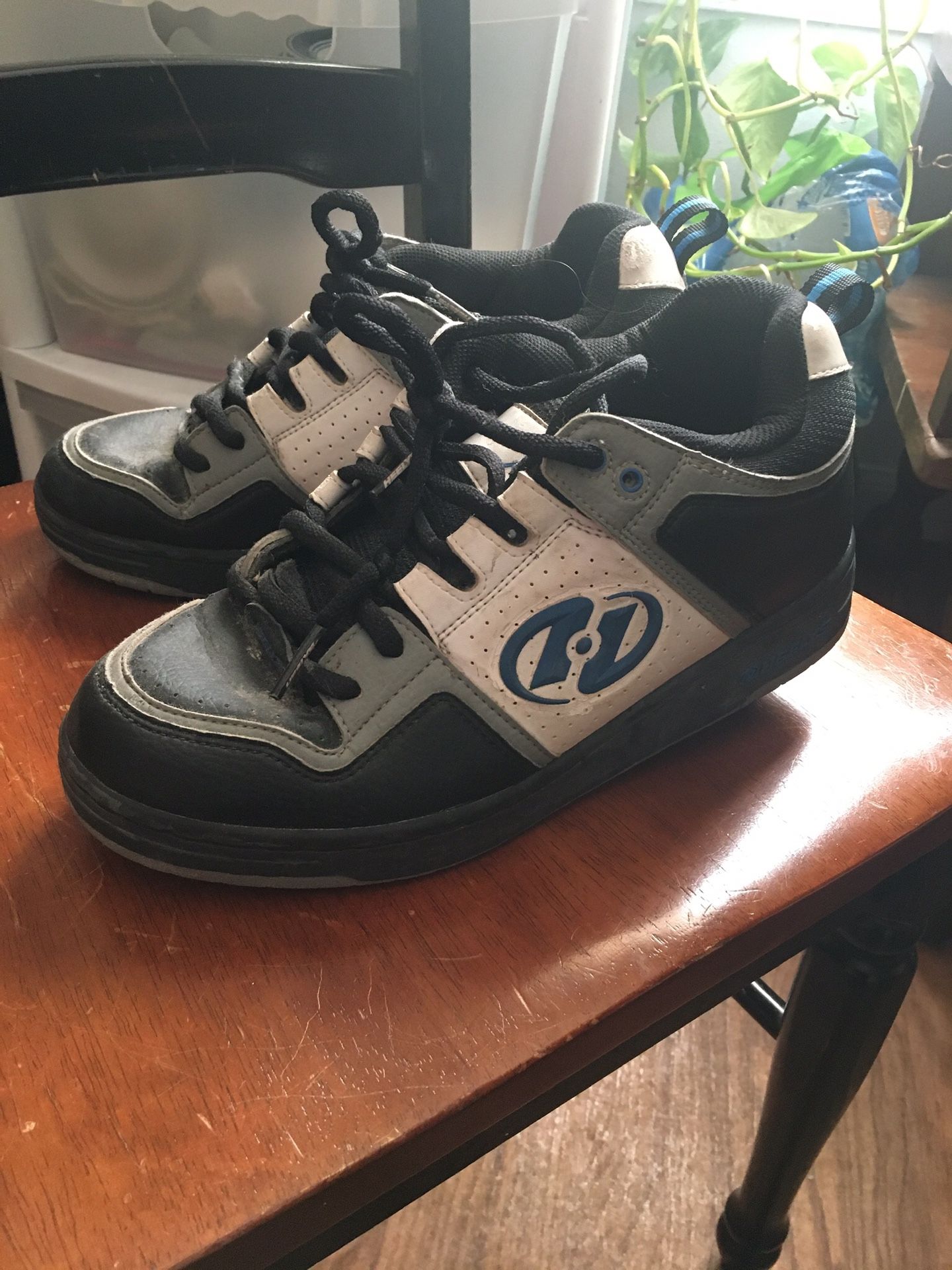 HEELYS Size 10