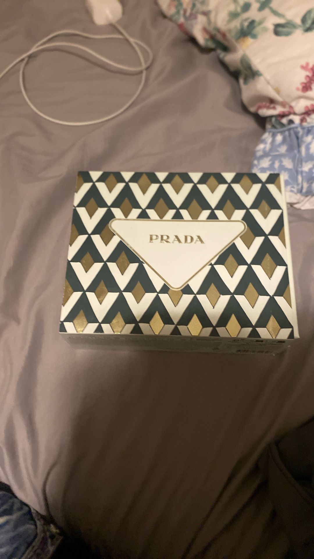 Brand New Authentic 100$