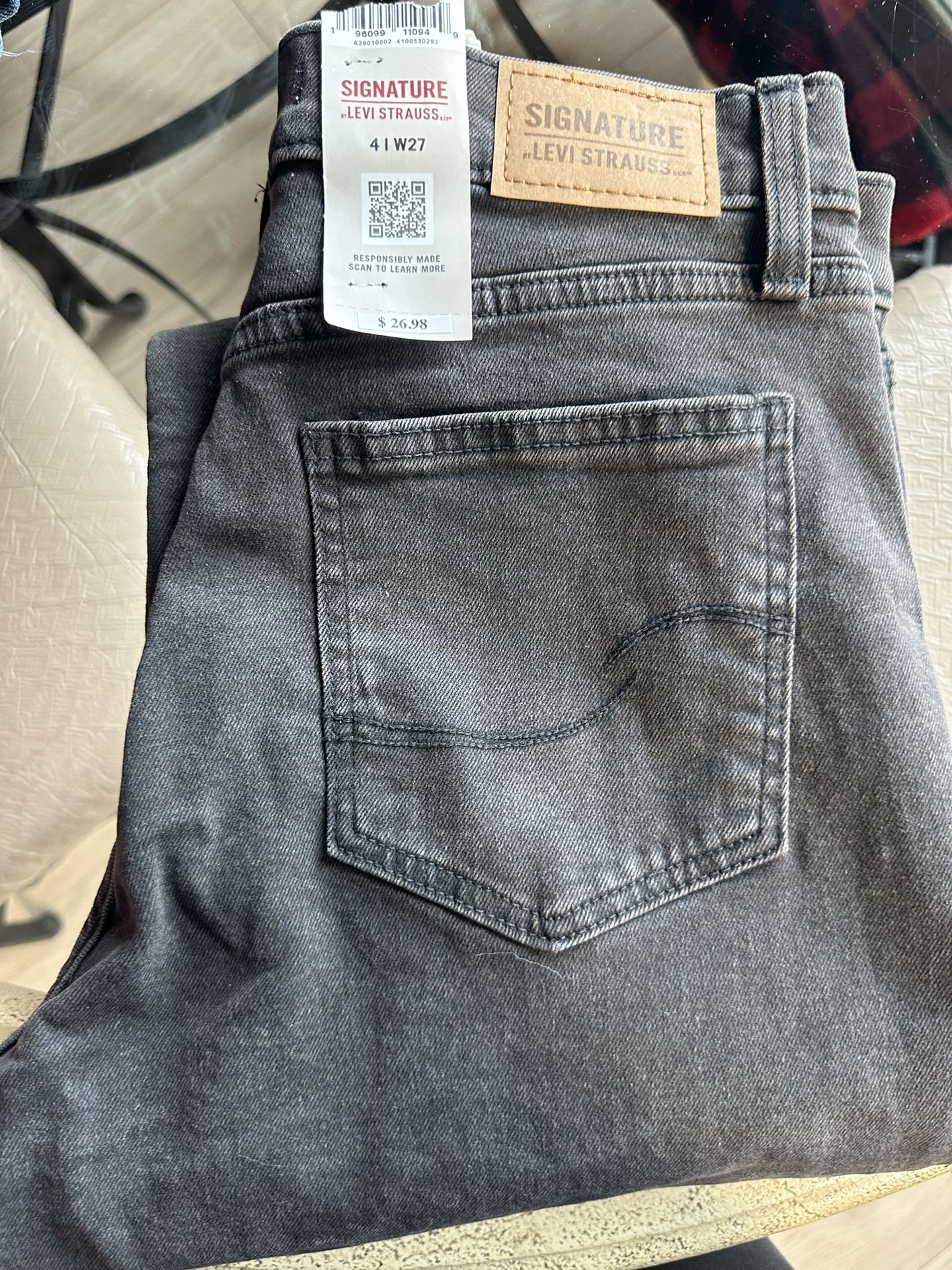 Signature Levi Strauss Women’s Jeans