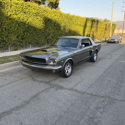 1966 Ford Mustang