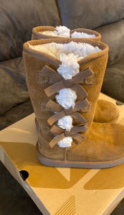 Koolaburra by uggs girls boots size 12