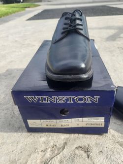Dress shoes