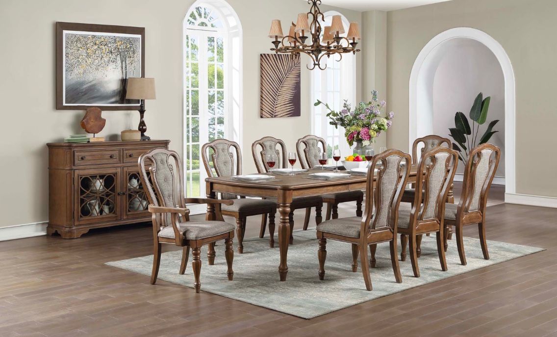 9 Pc Dining Set 🎉 New Years Sale🎉
