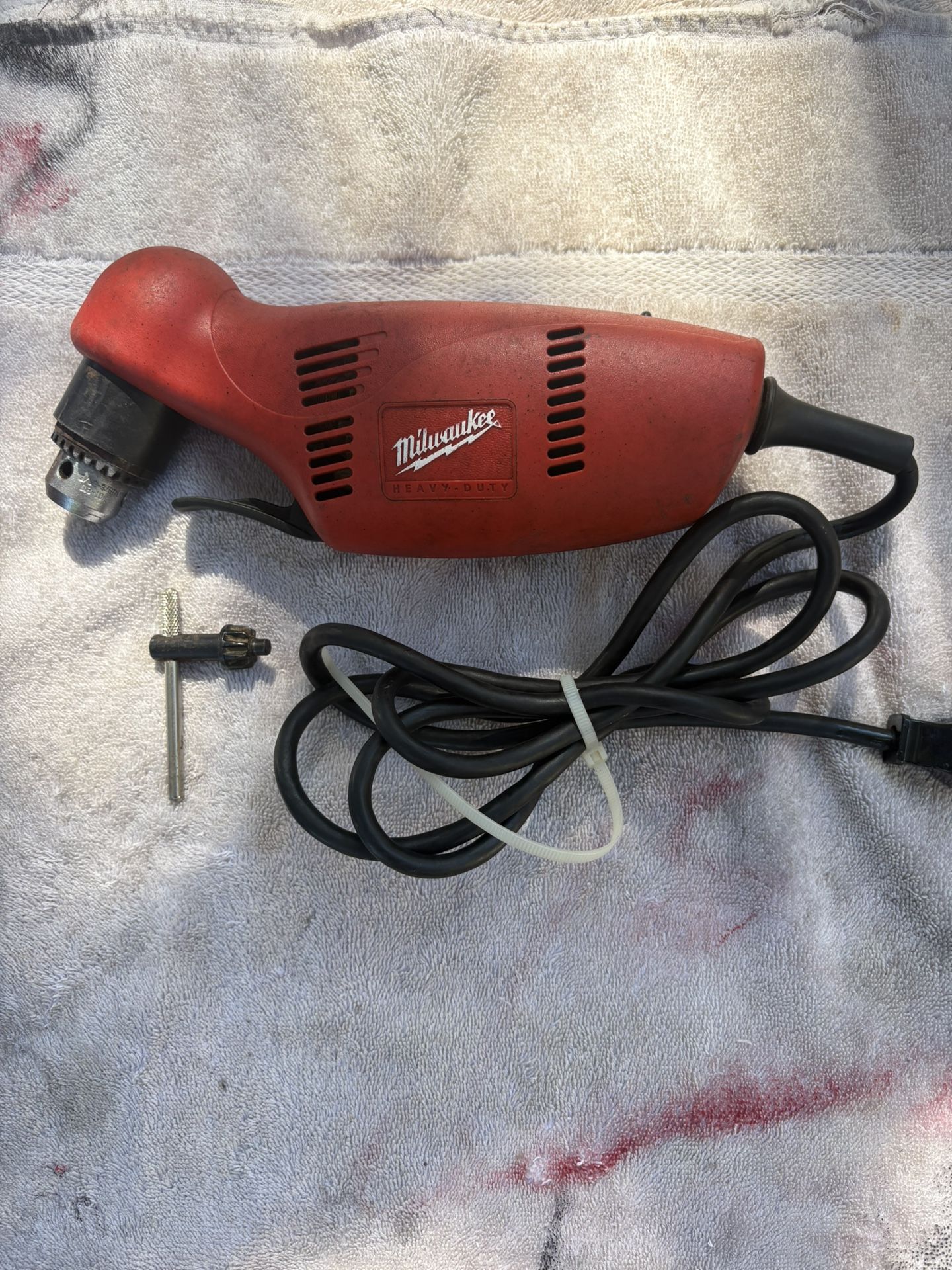Milwaukee Hvy Duty 3/8” Right Angle  Vari Speed Reversing Drill-0375-1-Clean, Chuck Key, 8’ Cord