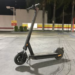 Bargain Deal!! Great Deal!! Like New Segway Max g30 Electric Scooter Ninebot Xiaomi Bird Exclusive Transportation Gas Saver Retails: $699+tax
