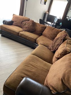 Brown sofa set