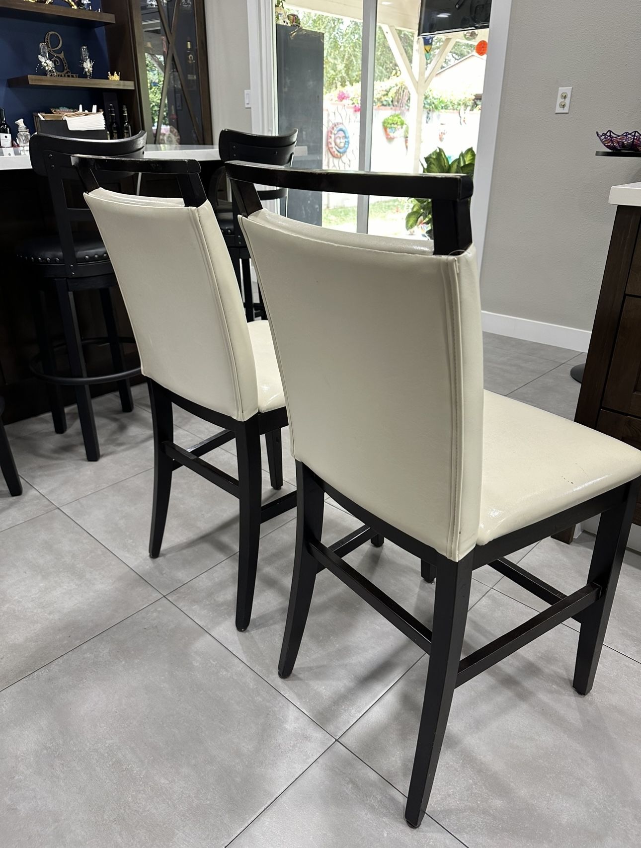 6 Counter Height Chairs