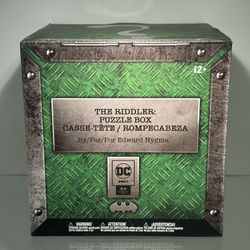 MCFALANE TOYS: THE RIDDLER PUZZLE BOX
