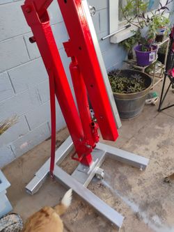Engine lift