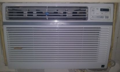 Lg AC