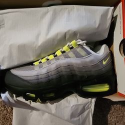 Air Max Neon 95s