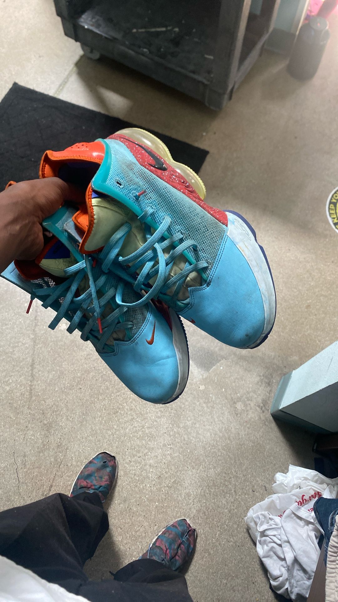 Used Nike React 14 Men