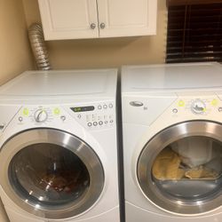 Washer And Dryer /lavadora Y Secadora