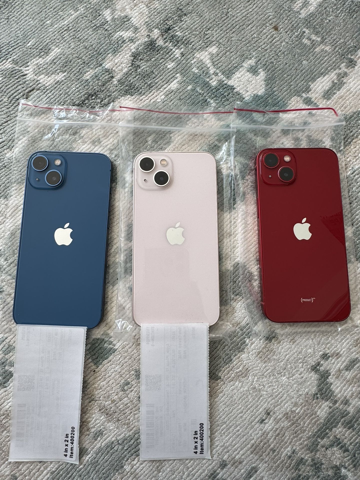 Unlocked Apple 🍎 iPhone 13 (RED) 128GB - Good Condition