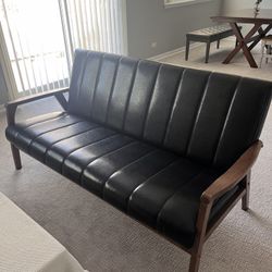 Mid-Century Modern 3-Seater Sofa – Scandinavian Style Faux Leather (Baxton Studio)