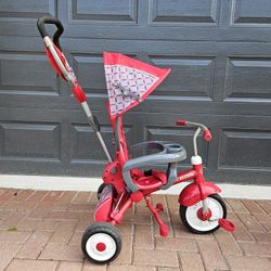 Radio Flyer 4 in 1 Stroll and Trike