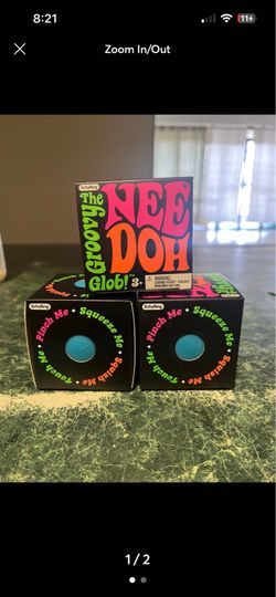 Nee Doh Groovy Glob BLUE Squeeze Ball Stretchable NEW IN PACKAGE
