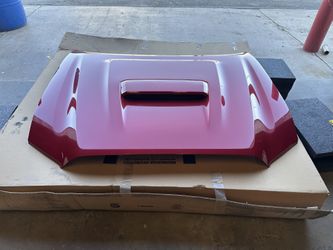 Toyota Tacoma TRD Sport Hood