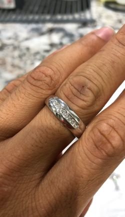 10k White gold men’s diamond band