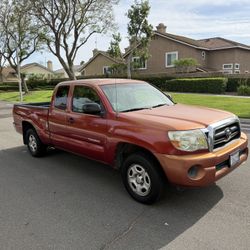 Toyota Tacoma 