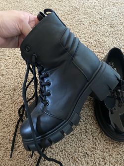 Girls boots size 12