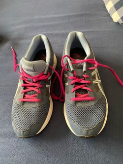 ASICS women’s 9 1/2