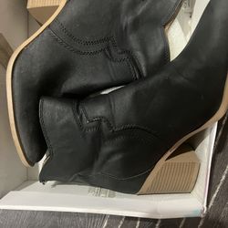 Black Boots Women Size 10