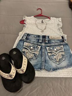 Ladies outfit