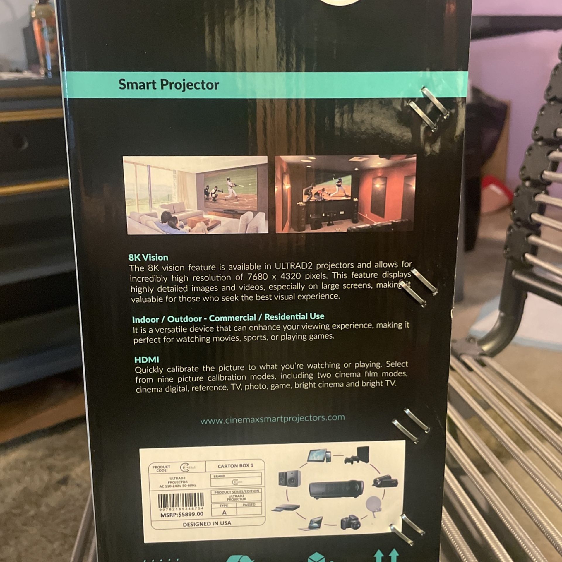 CinemaX D2 Projector + LX Digital projector self lock screen for Sale