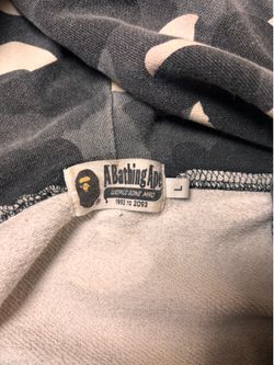 Bape Full Zip (L) Black & White (Glow in the dark)
