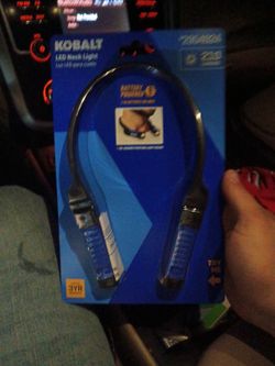 Kobalt LED Battery Neck Light IPX4 Water Resistant 210 Lumens Hands Free Pivot