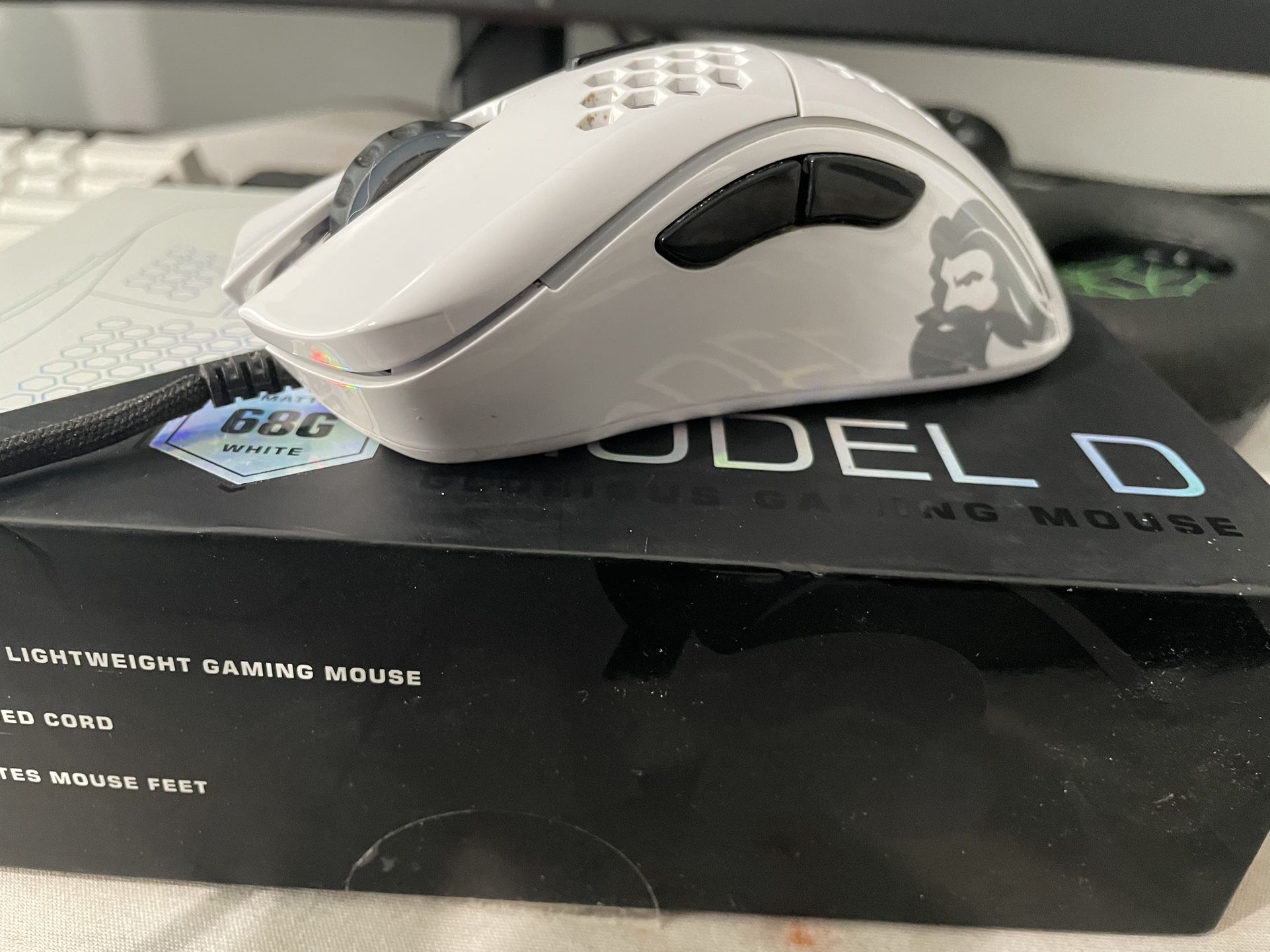 Glorious Model-D / Glossy White