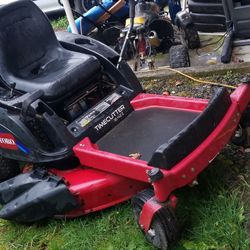 2000 Toro lawnmower