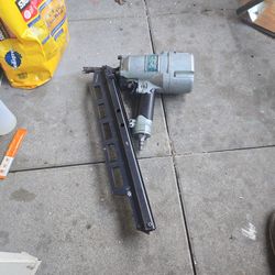 Hitachi Nail Gun