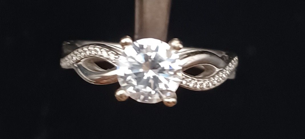 14K White Gold Engagement Ring